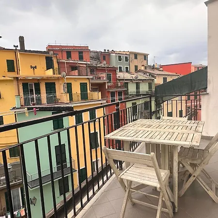 Main Street Vernazza Extérieur photo