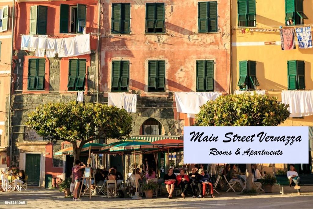 Main Street Apartment Vernazza